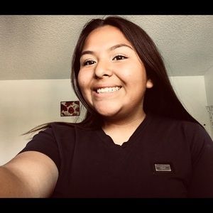 Meet your Posher, Marissa